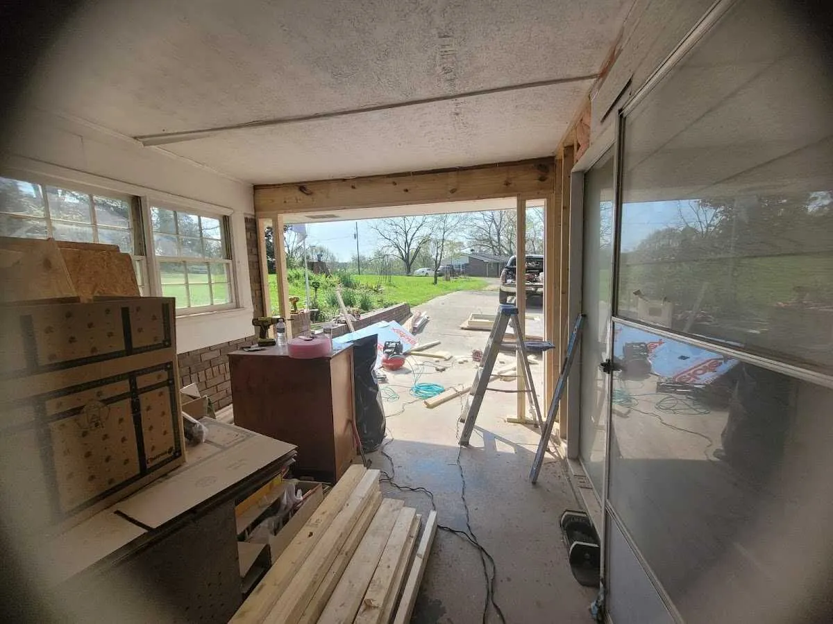 Air movers and dehumidifier for Drying & Dehumidification in Pepper Pike